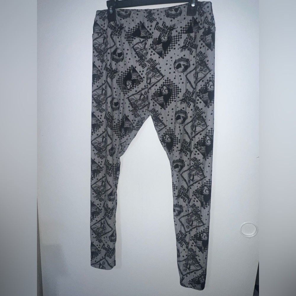LULAROE LEGGINGS OS GRAY THE PUMPKIN KING PRINT